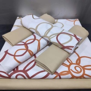 Brown printed bed sheet and pillow sheets, it's two single bed sheet and it's pillow with a double bed sheet with two pillow sheets