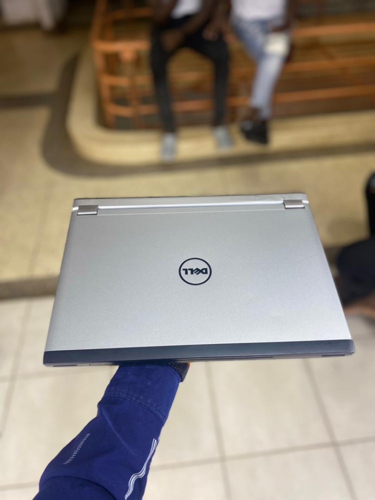 Dell Laptop 3317