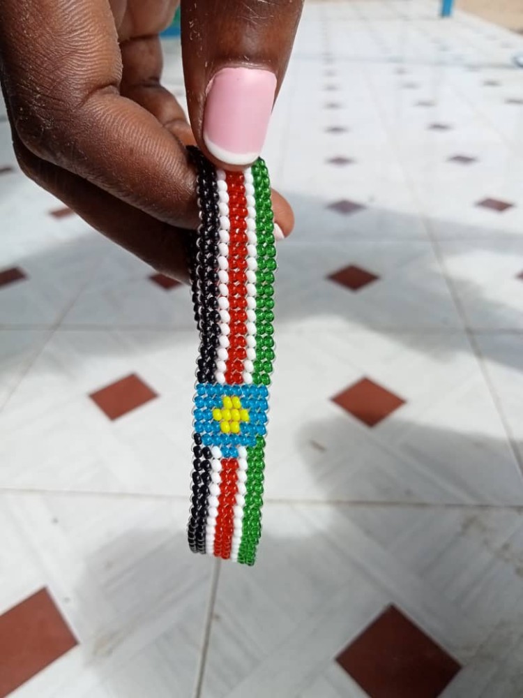 beaded hand bands