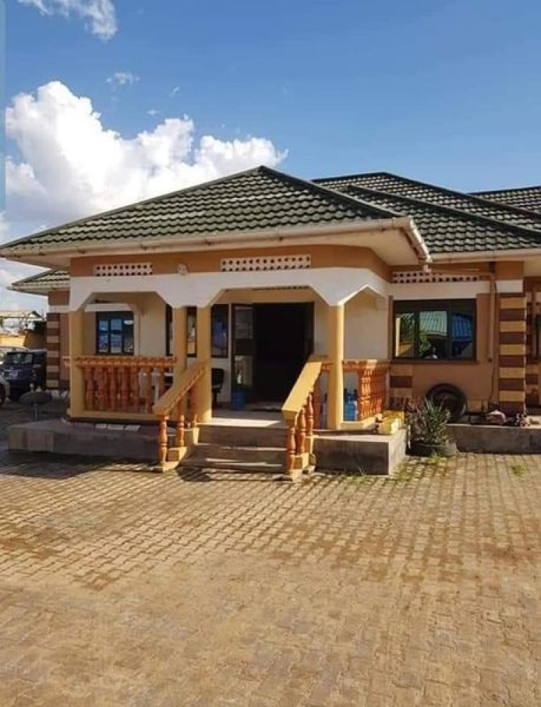 House for Sale - Thongpiny