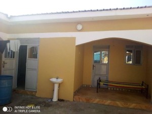 House for rent in Mia saba