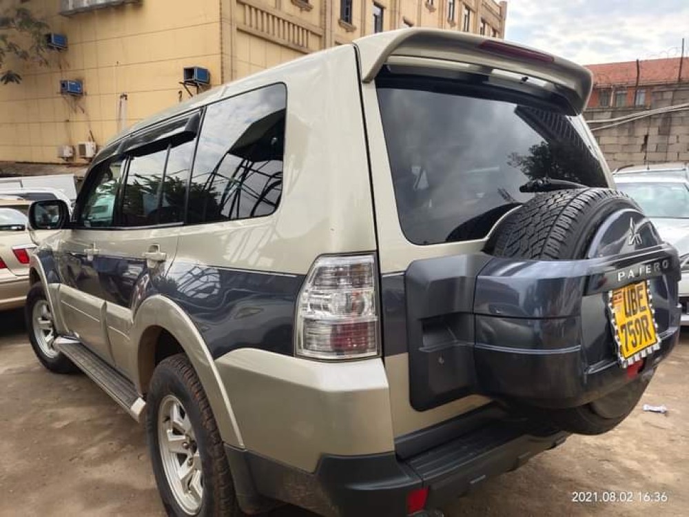 Mitsubish pajero UBE petrol engine, 2007 Model