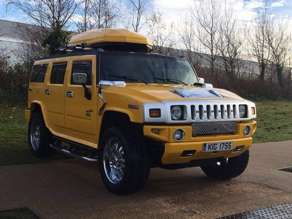 Hummer H2 2015