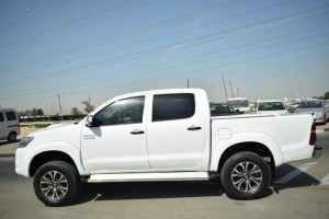 Toyota hilux 2012 Right Hand Drive Diesel