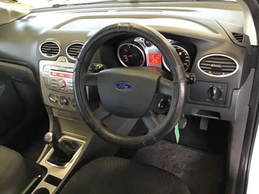 2012 FORD FOCUS 2.0 GDi TREND