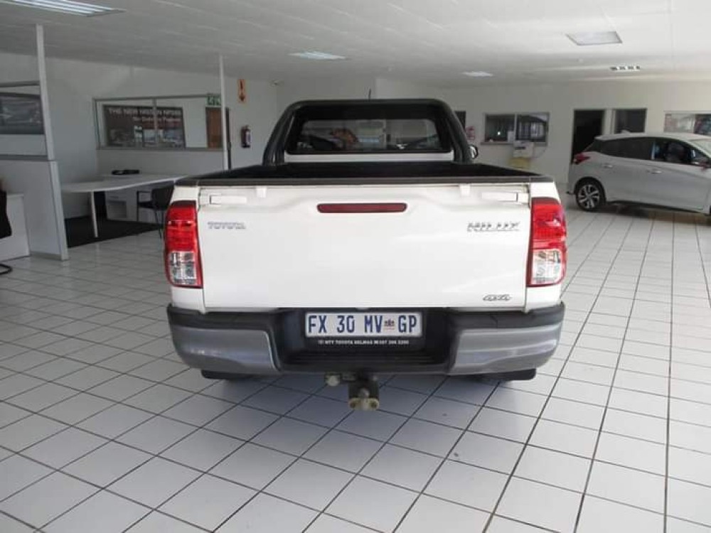 2017 Toyota Hilux 2.4GD-6 4x4 SRX