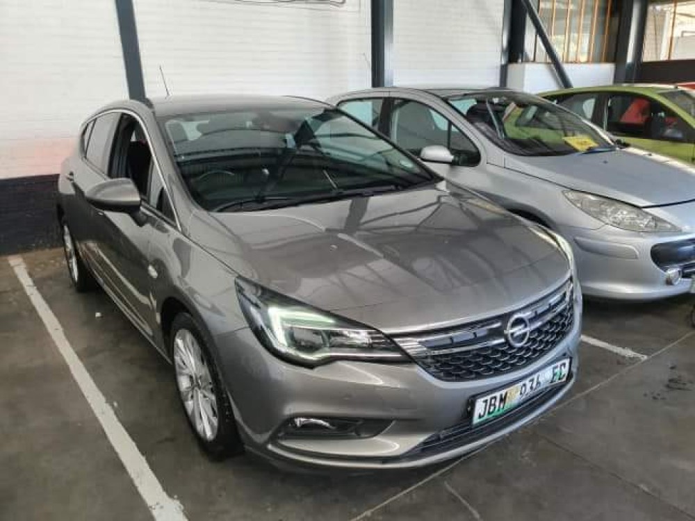 2019 VOLKSWAGEN POLO VIVO 1.4 COMFORTLINE (5DR)