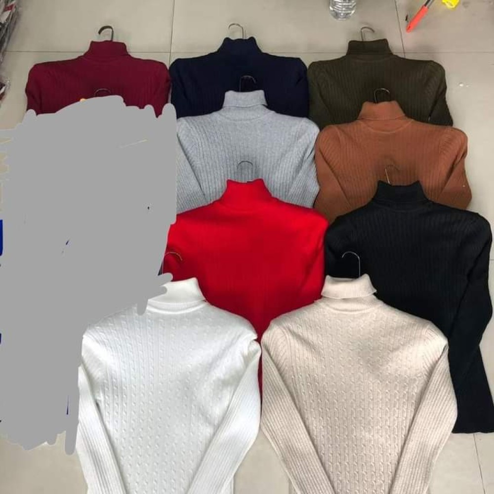 TURTLENECK SWEATERS