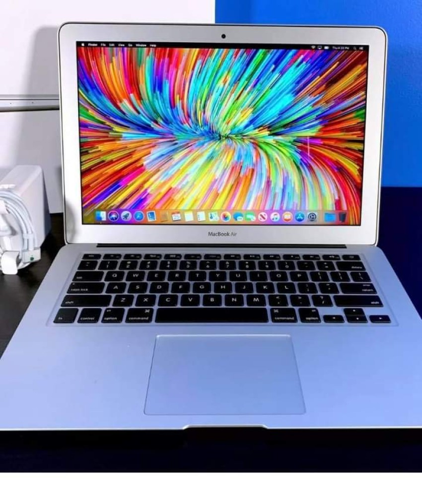 MacBook Air 13” i5 8GB Ram 256GB