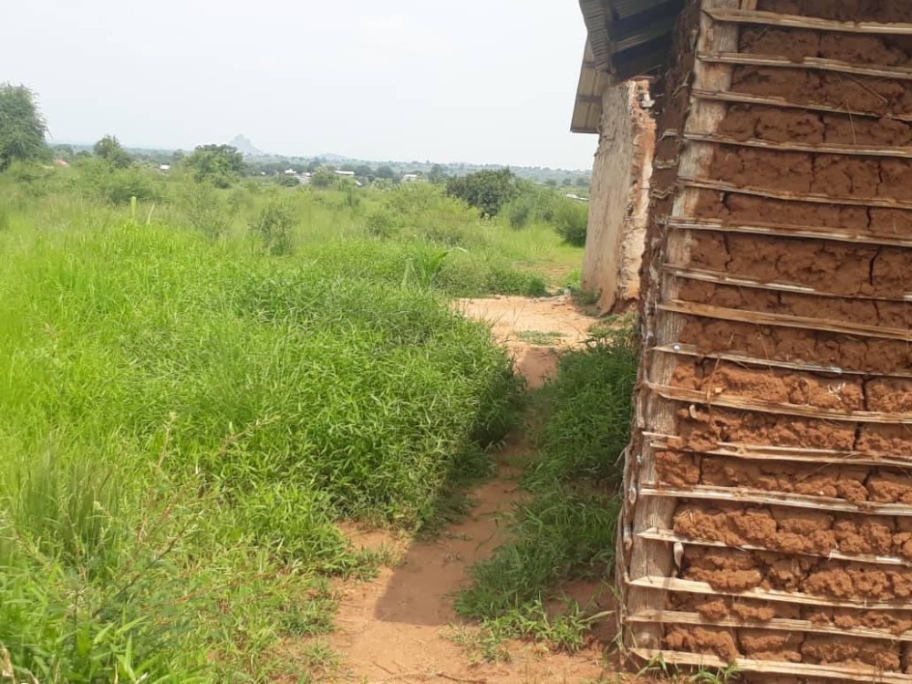 400Sqm piece of land located in kor Williang