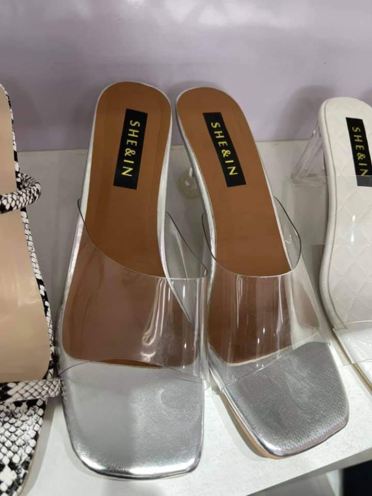 Women Fashion shoe's