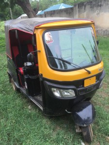 Tuktuk Rakshar