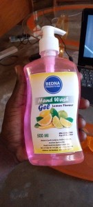 Bedna hand wash gel strawberry flavour. 500ml.