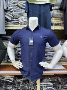 Dark blue short sleeve shirt from Alberto Romago