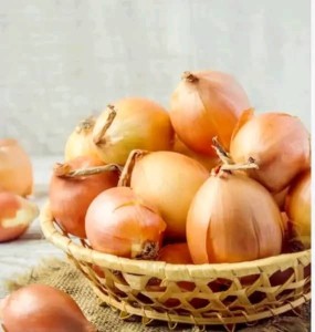 Onion each is 500 and the whole basket is 12,000 ssp