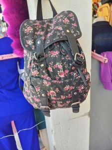 Girlie back bag for teenage girls