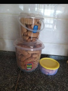 kabies/	Cookies for sell in Munuku Libya market medium backet is at 12000 SSP please 0922 940376calland small one is 8ooo ssp