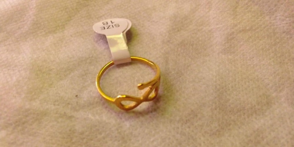 Golden ring  available from size 18, 19 and 20